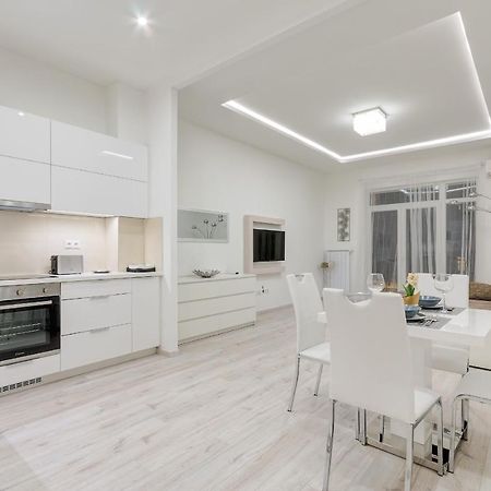 D.Five Kiraly Street Superior Apartment With City View Budapest Ngoại thất bức ảnh