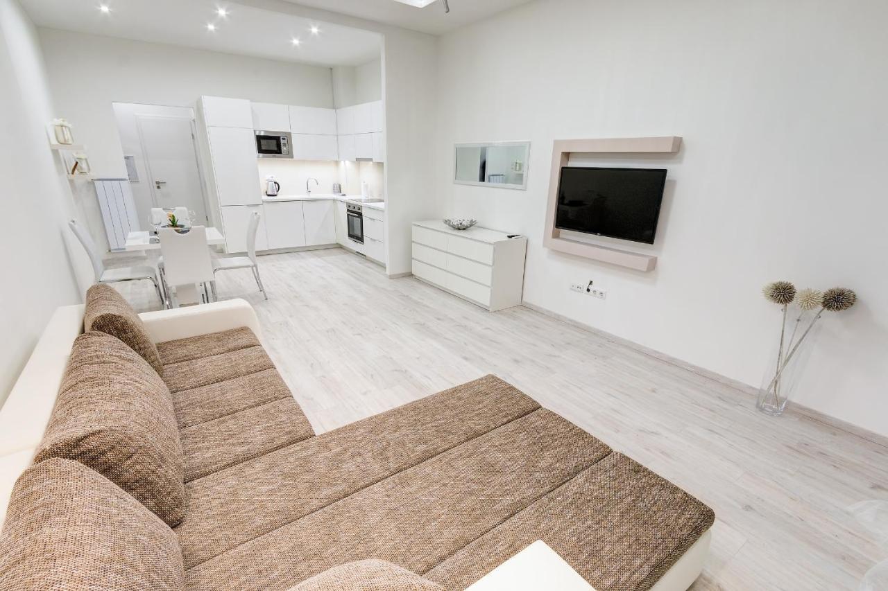 D.Five Kiraly Street Superior Apartment With City View Budapest Ngoại thất bức ảnh