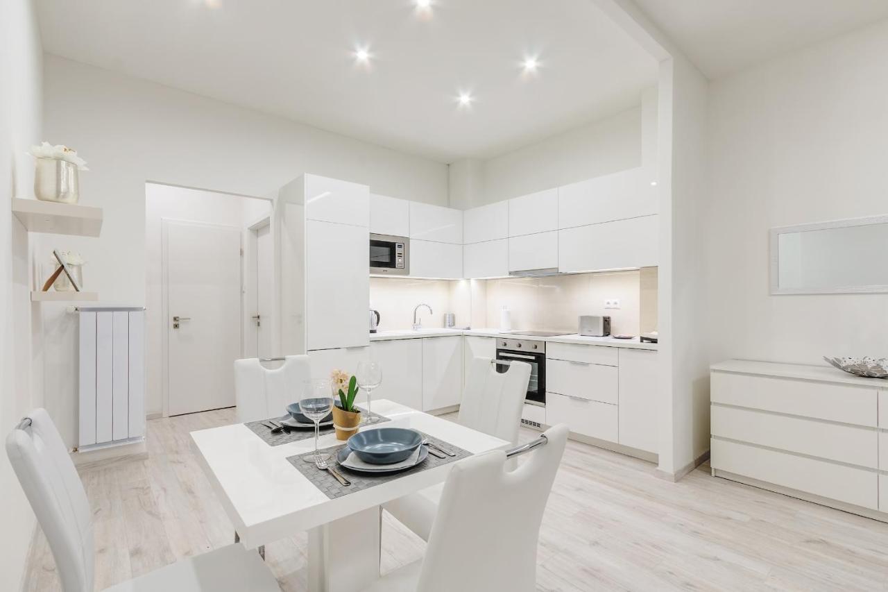 D.Five Kiraly Street Superior Apartment With City View Budapest Ngoại thất bức ảnh